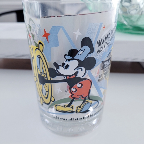 Disney McDonald's Glass - Picture 2 of 6
